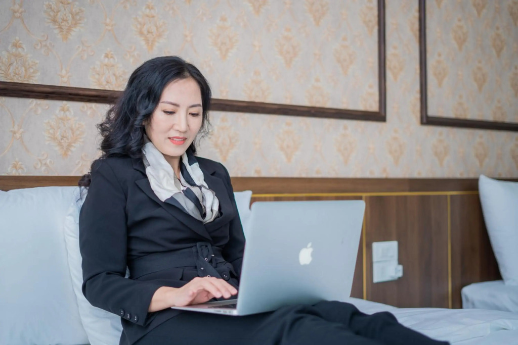 Khách sạn Hoàng Yến