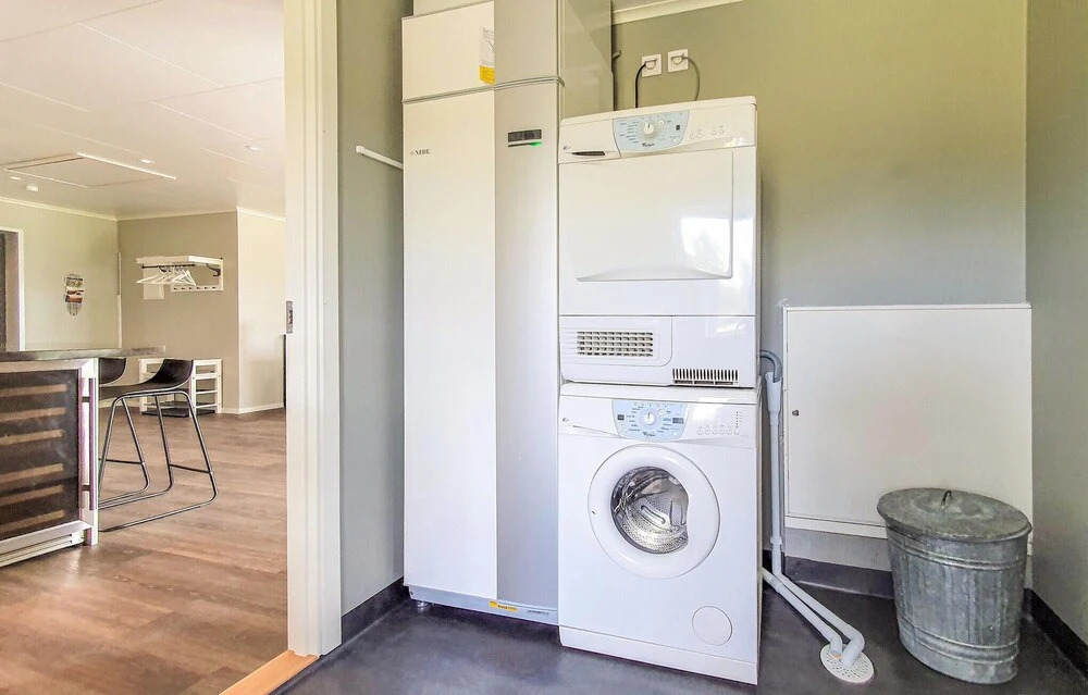 3 Bedroom Cozy Home In Lammhult