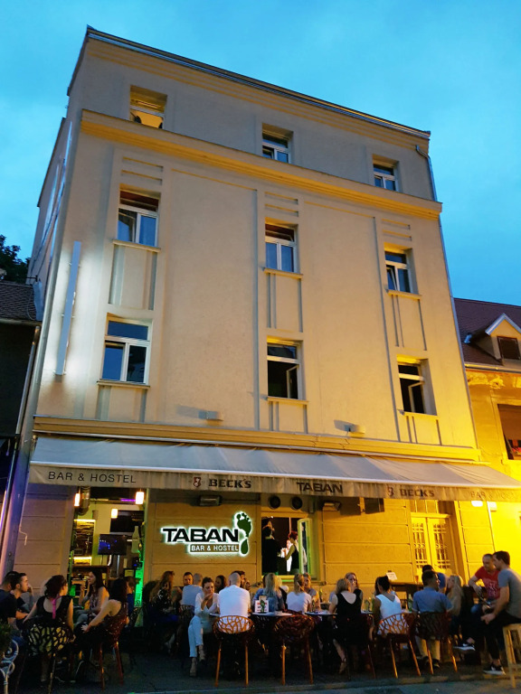 Taban Hostel