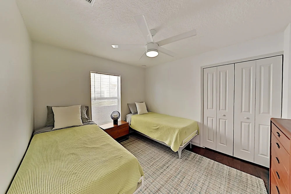 305whaya 3 Bedroom Home