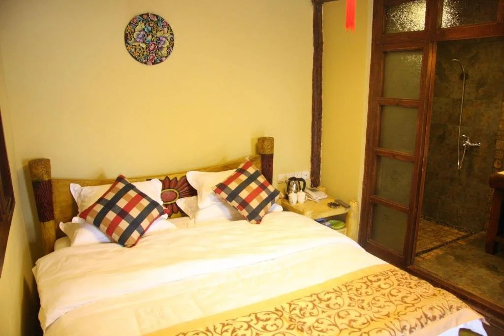 Lijiang Mijing Inn