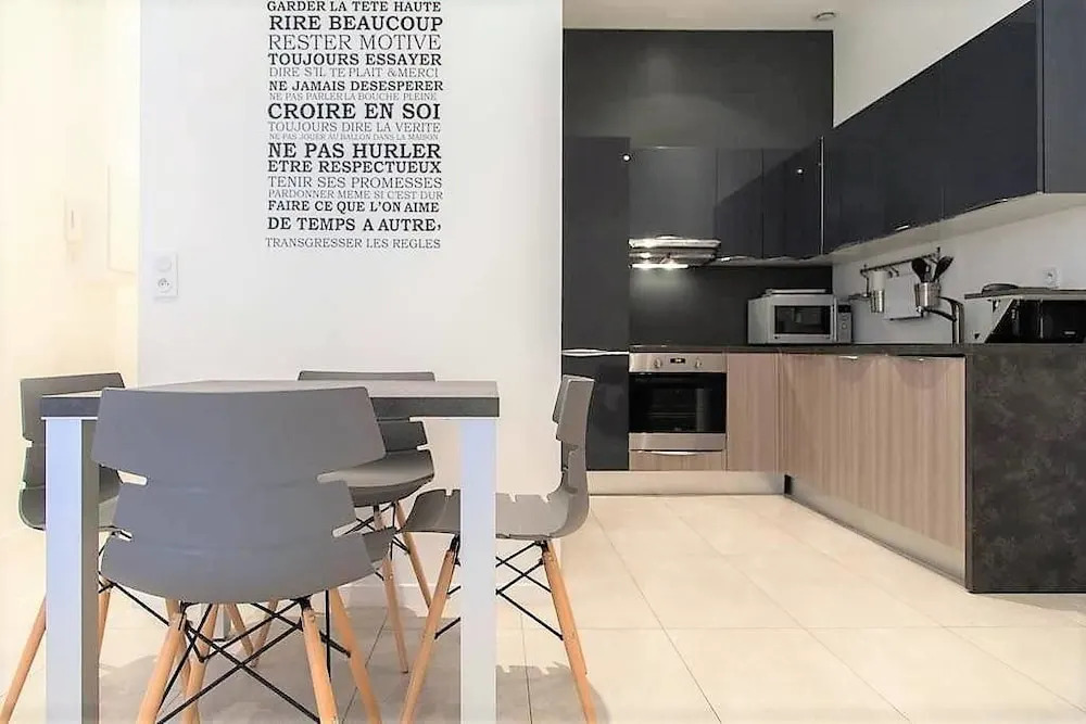 Vidal One Bedroom
