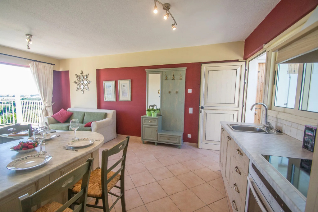 Monte Elias Suite