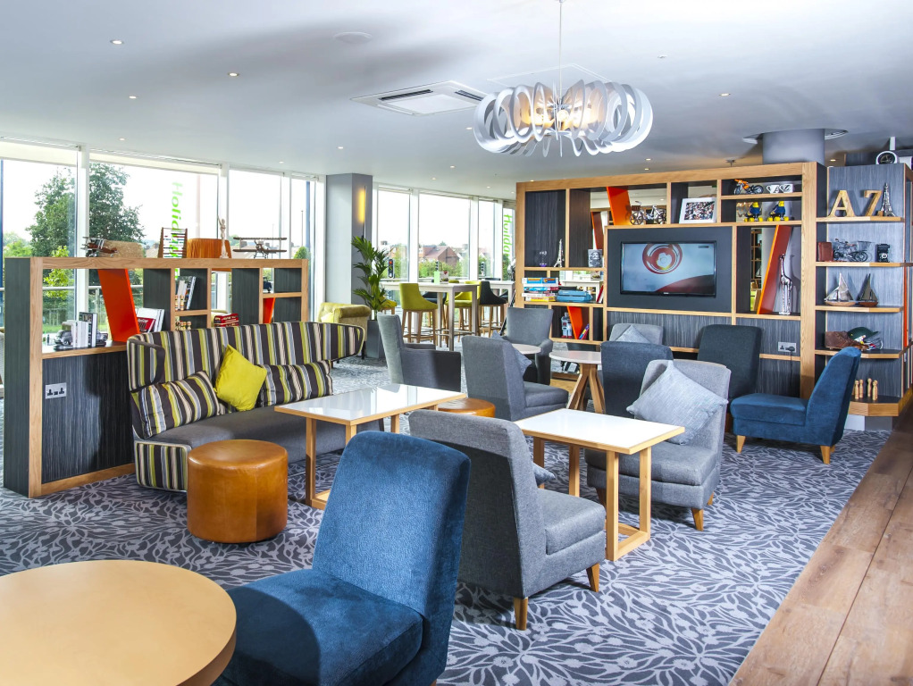 Holiday Inn London West by IHG