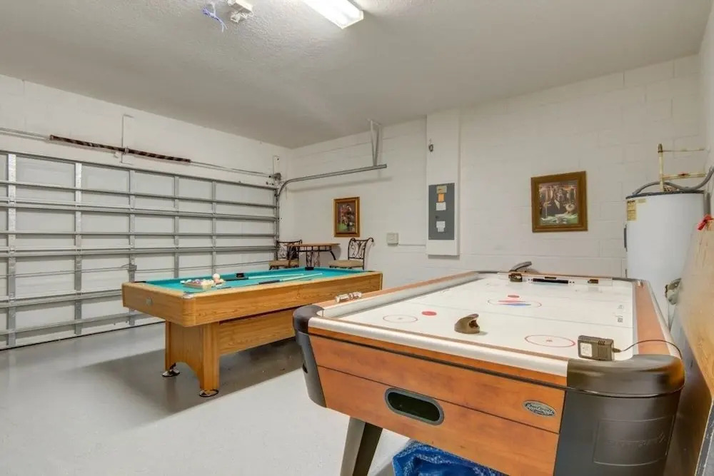 South Facing Pool No Rear Neighbors Game Room! 5 Bedroom Home