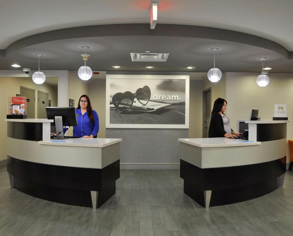 Hampton Inn Stafford/Quantico & Conference Center