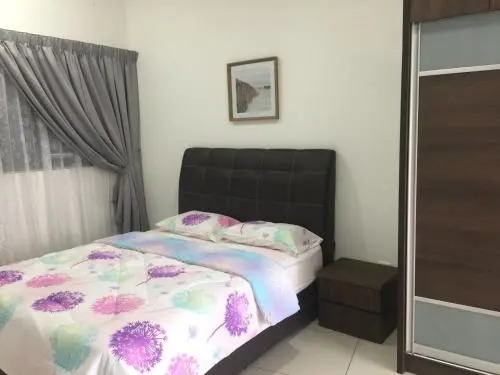 Rusnoor Homestay at Mirage By The Lake