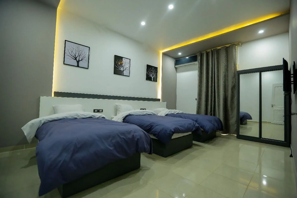 Azar Boutique Hotel