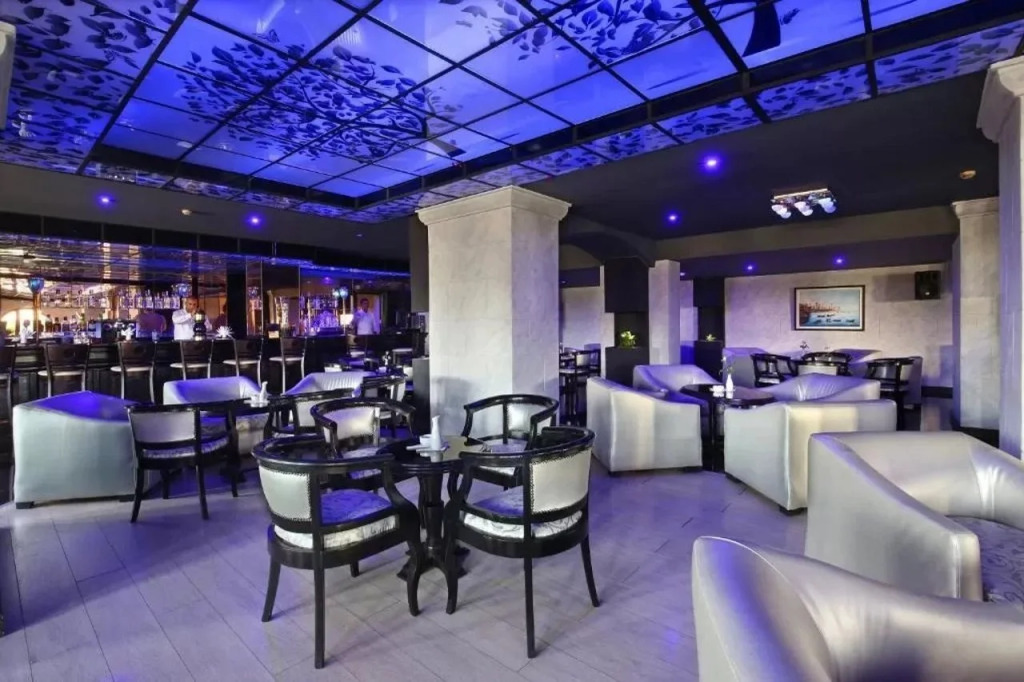 Anezi Tower Hotel