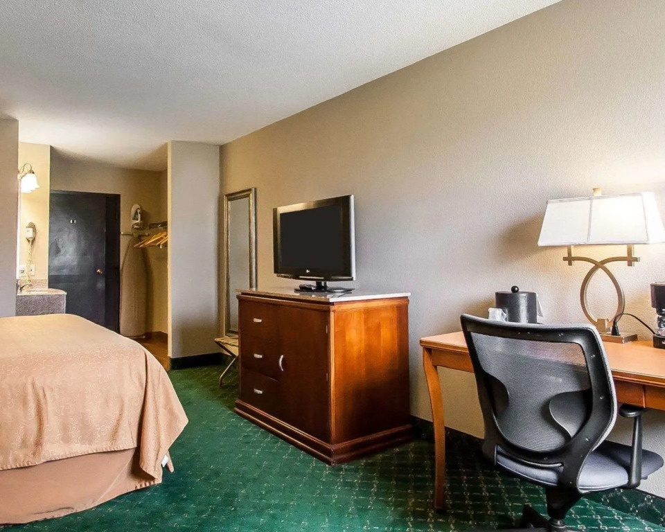 Quality Inn Cairo I-57