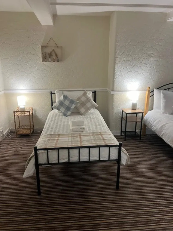 Edinburgh Travel Guest House