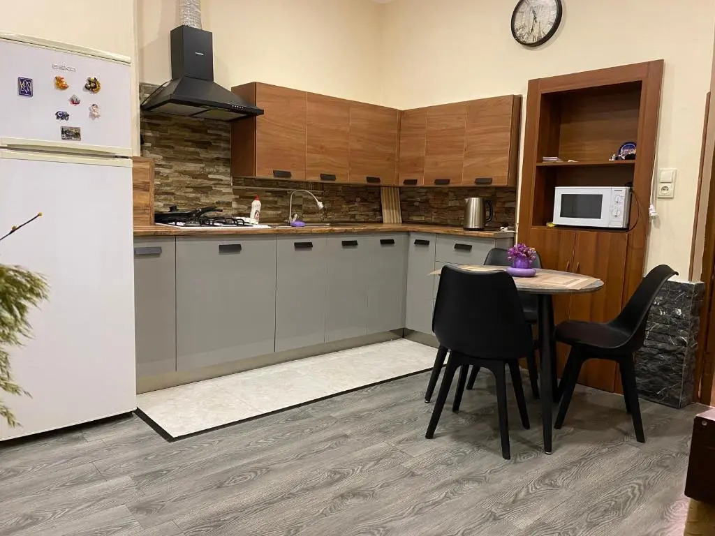 Downtown-home in the heart of old Tbilisi