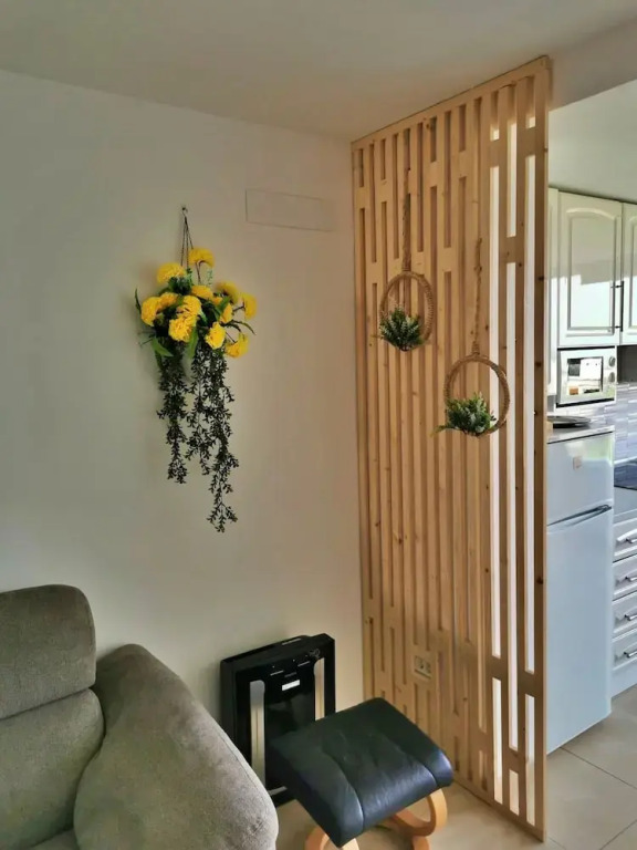 Las Americas Best-suite - Large Apartment With View, Garden and Swimming Pool
