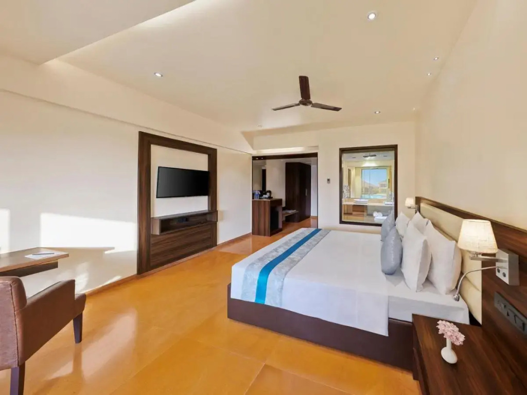 Tropical Retreat