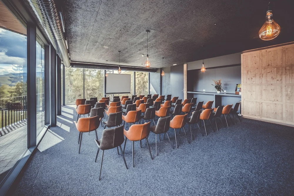 Spaces Hotel