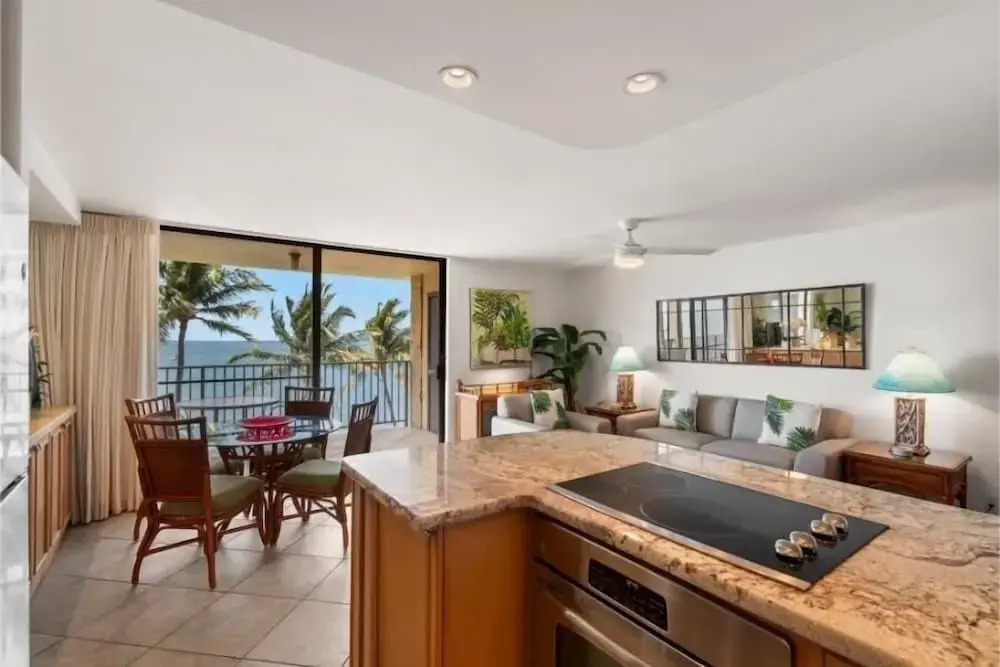 Kihei Beach, #603^ 1 Bedroom Condo by RedAwning