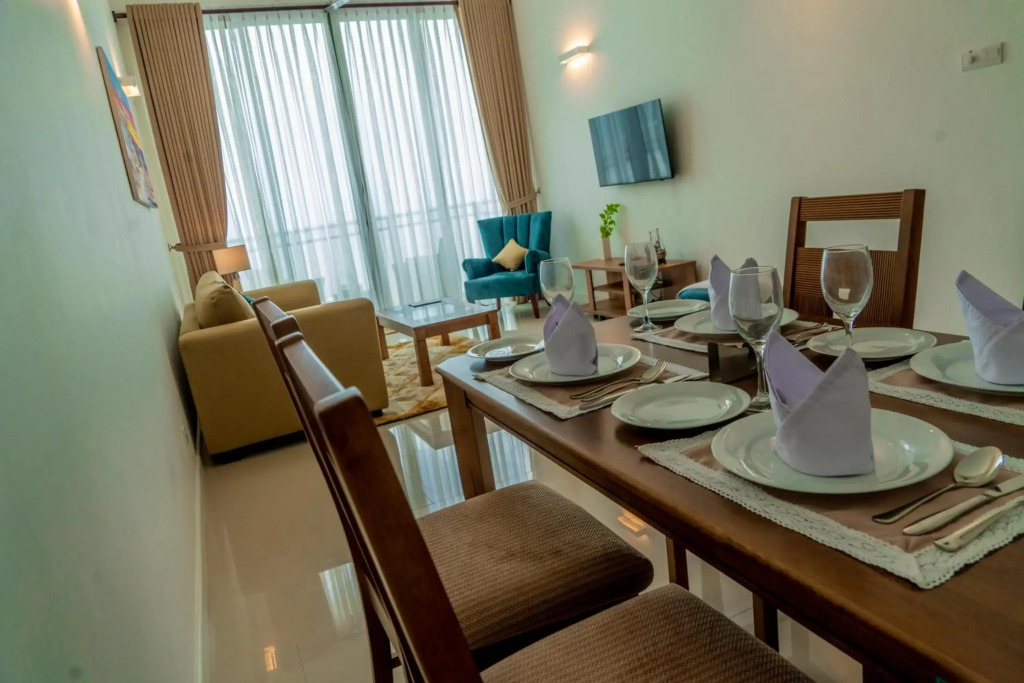 Oceanfront Galle Apartment L4-10