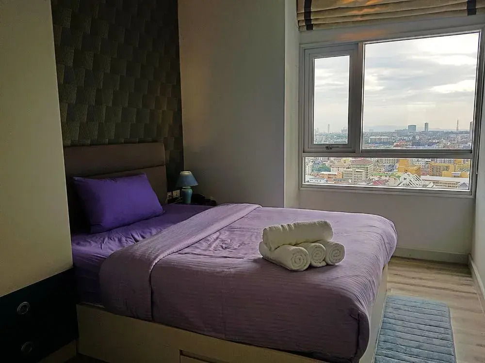 1BR Centric Sea 812 With Infinity Pool