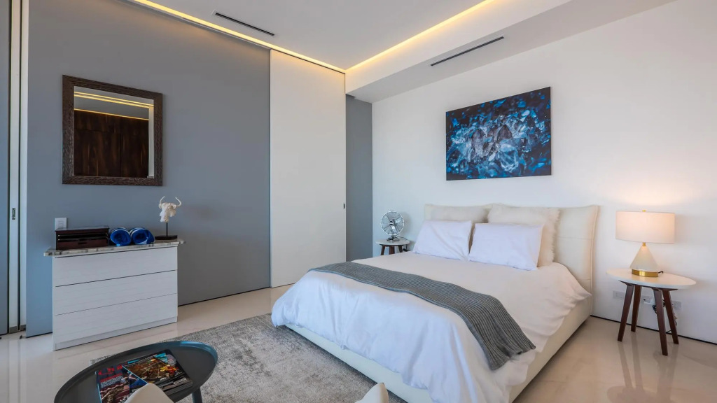 Pier 57-603 Ocean Views Chic 2 Bedrooms 2 Baths Romantic Zone