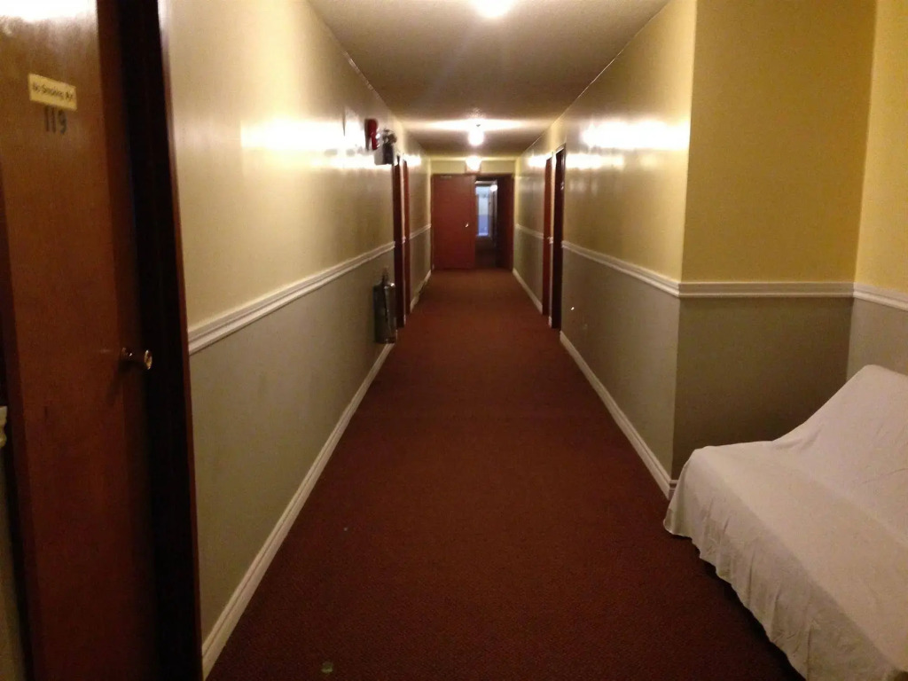 Englehart Inn