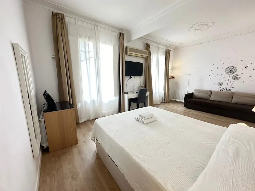 Flor rooms