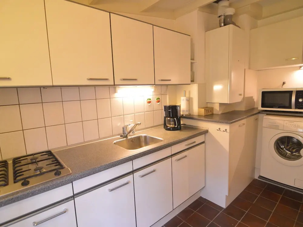 Charming Bungalow in Ambt Delden with Sauna, Garden, Terrace