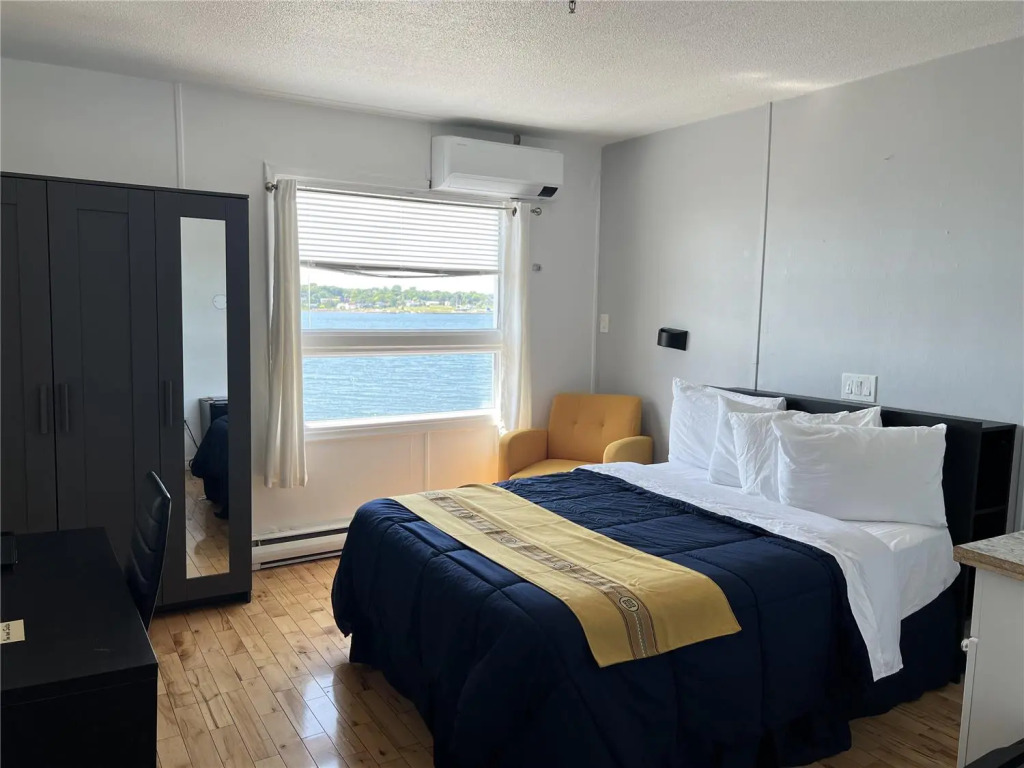 Harbourview Inn, SureStay Collection by Best Western