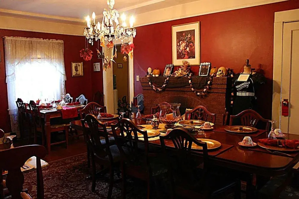 Glen Morey Country House B & B Inn