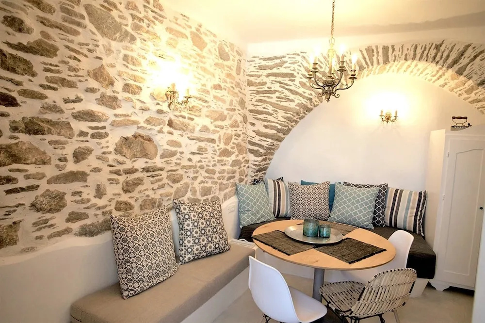 Apartment With one Bedroom in Ano Syros, With Wonderful sea View, Furnished Terrace and Wifi - Near the Beach