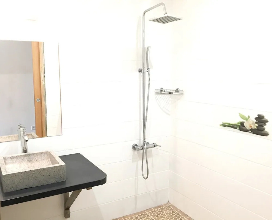 House With 3 Bedrooms in Cilaos, With Wonderful Mountain View, Enclosed Garden and Wifi