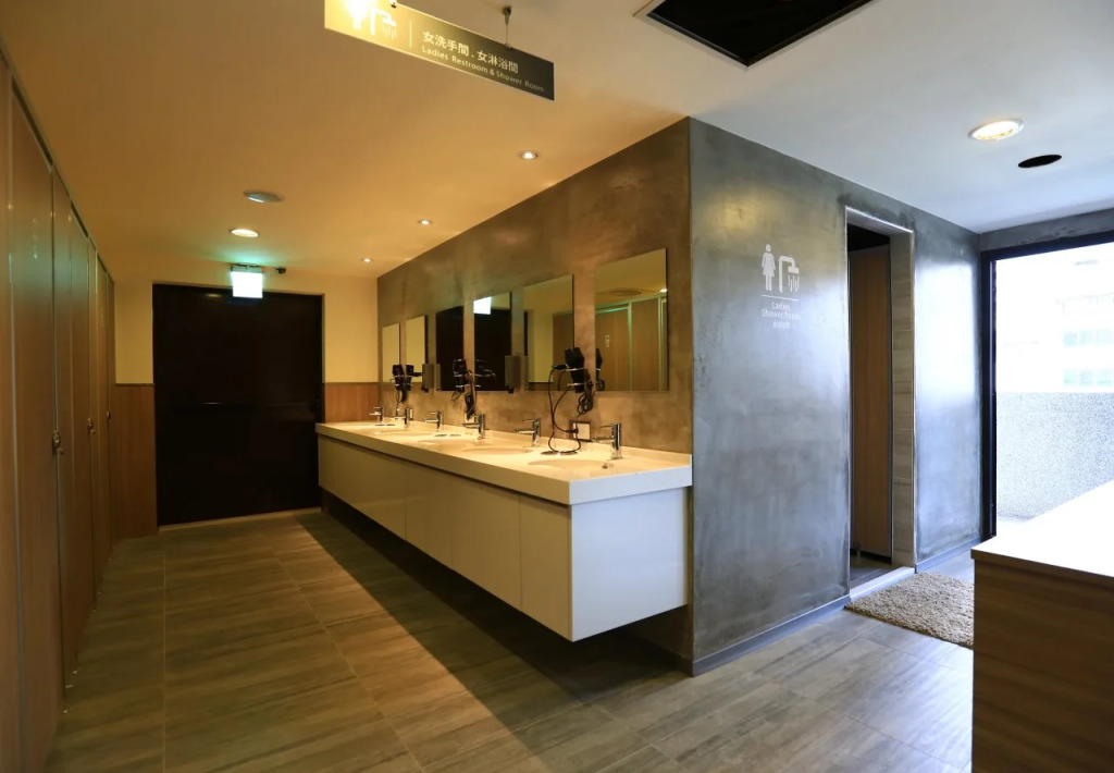 Chance Hotel