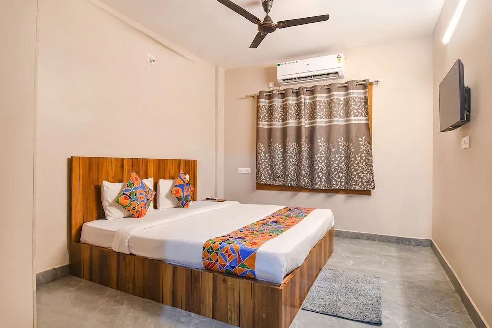Fabhotel Welcome Premium