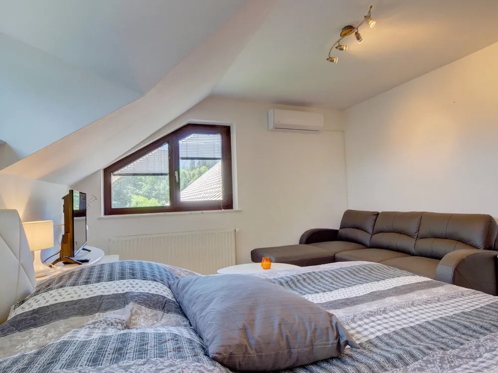 Charming Apartment in Bled Near Lake