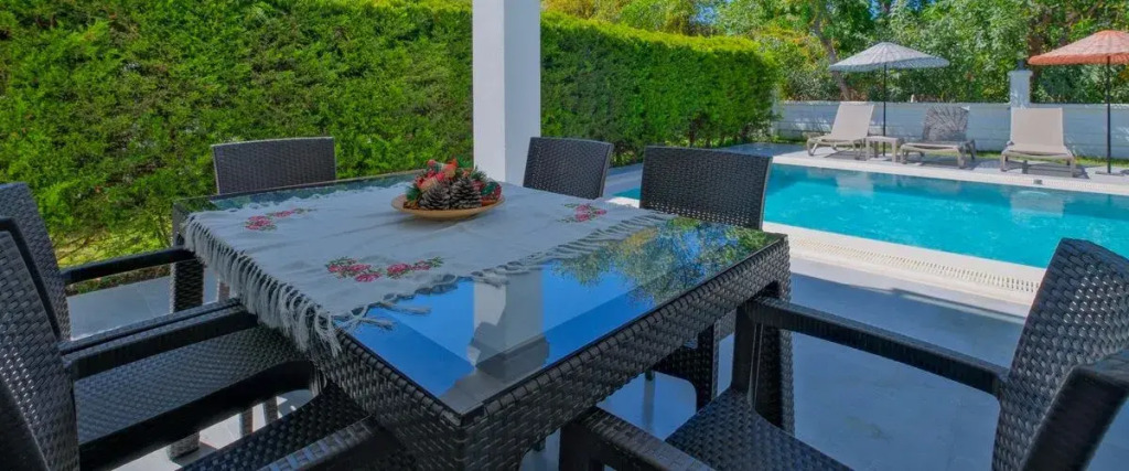 Villa Almira 1