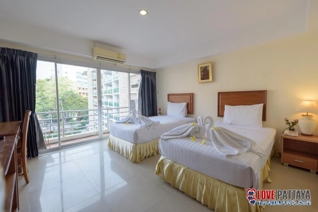 X Hotel Pattaya