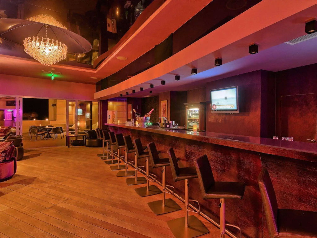 Vega Hotel