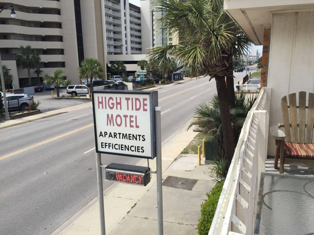 High Tide Motel
