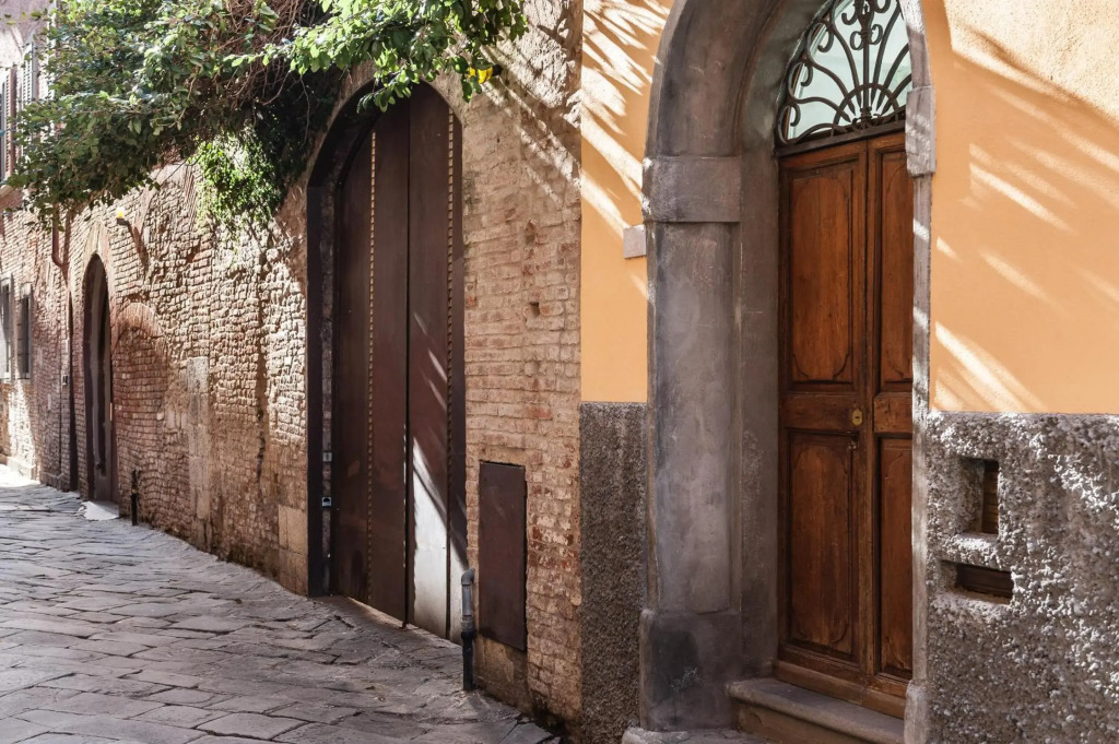 The Galileo Apartment