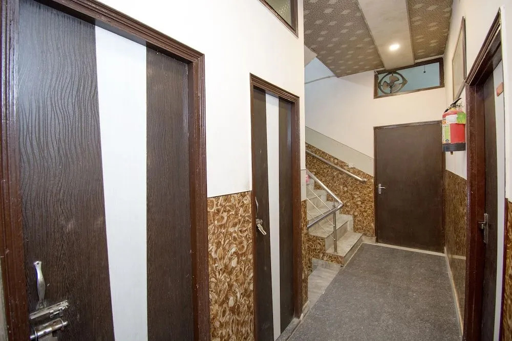 Oyo 43606 Darshan Guest House