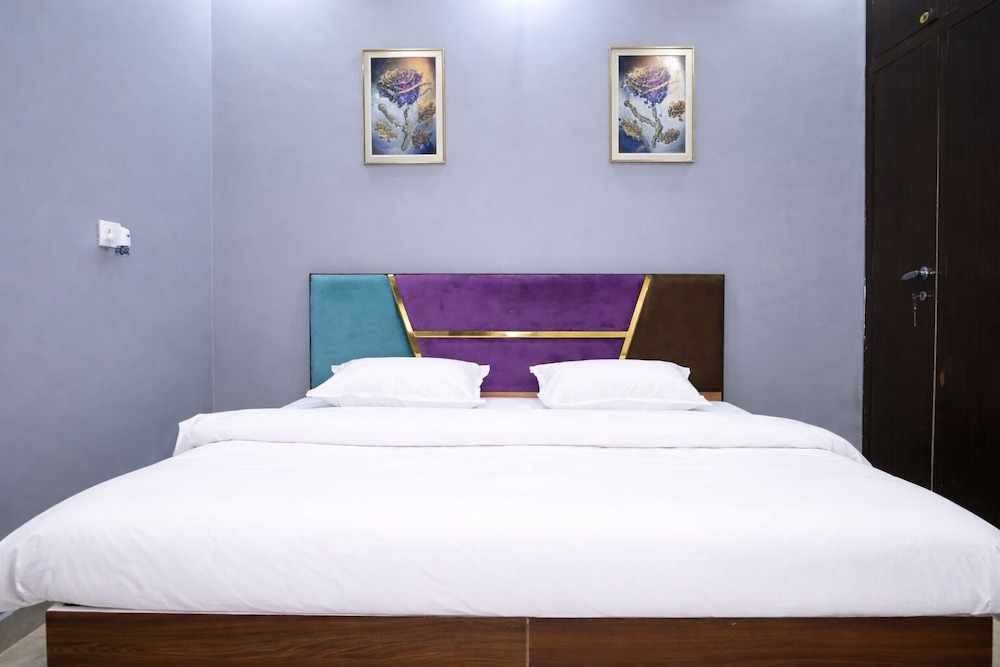 Book N Go HomeStay - Greater Noida