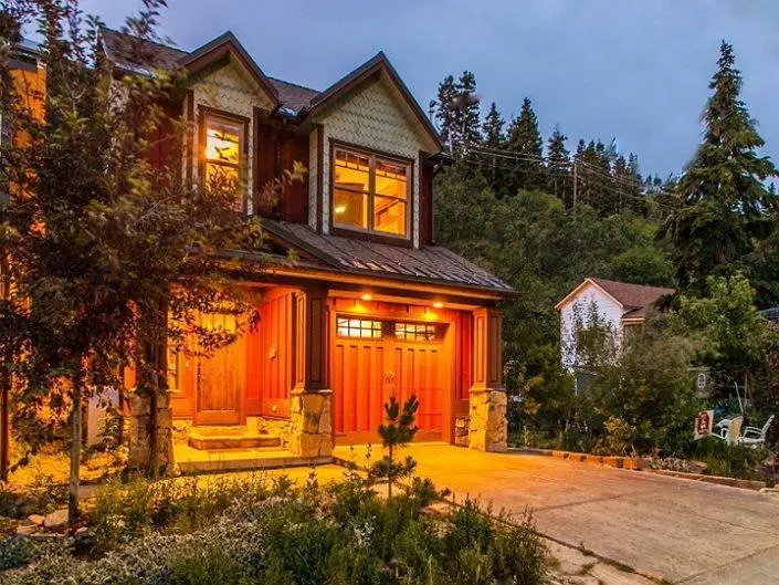 Luxury Park City Homes by Utopian
