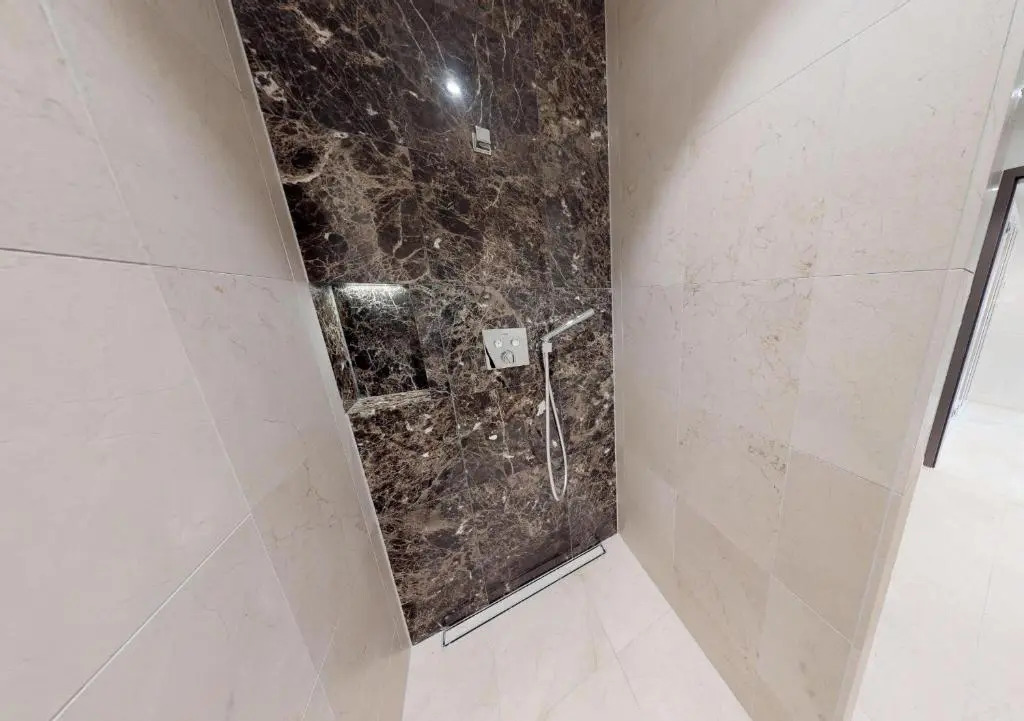 White Pearl Apartment 3.03