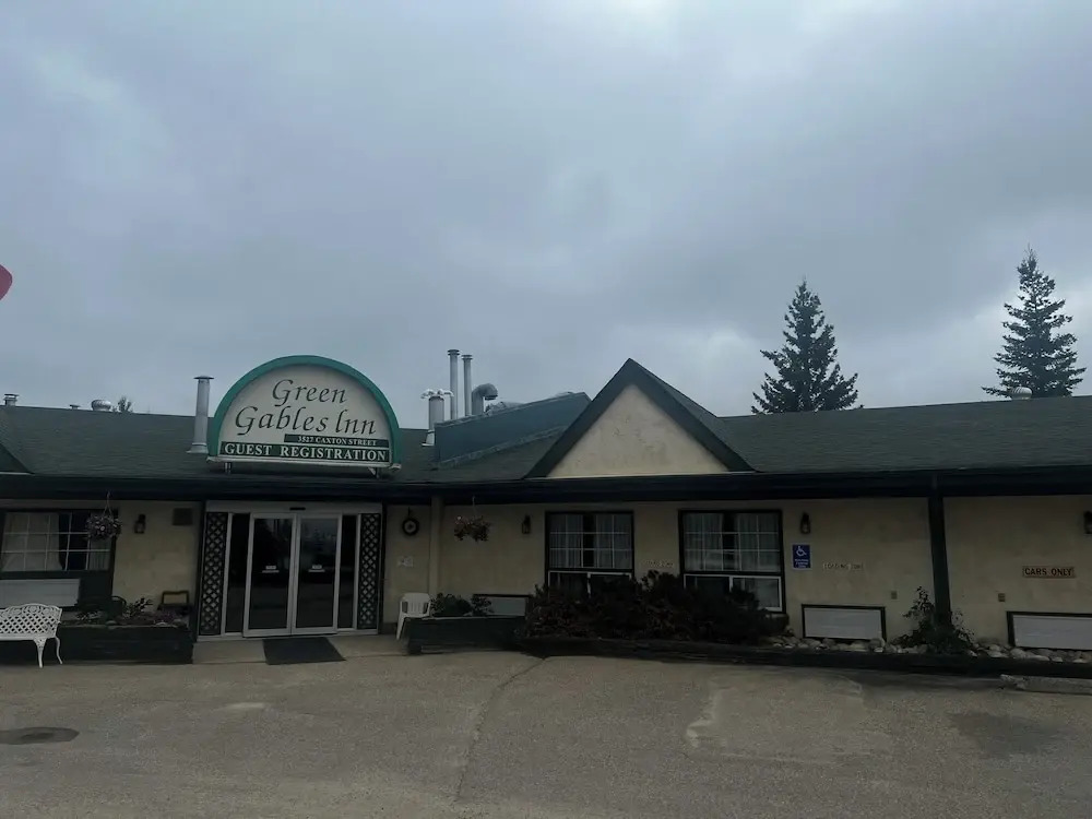 Coast Whitecourt Hotel