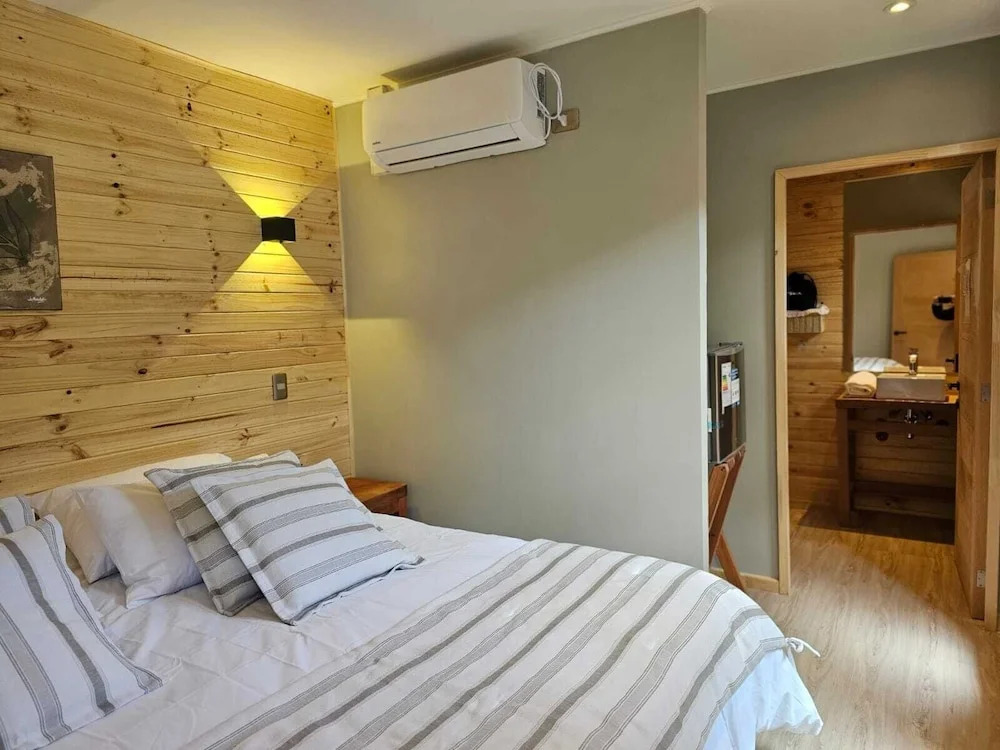 Hotel Bacaris