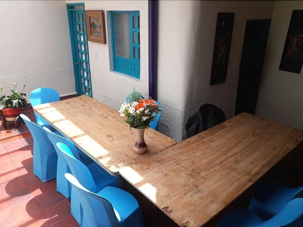 Hostal Casa del Arbol