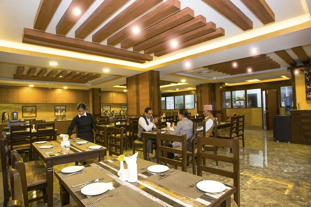 Hotel Yellow Pagoda Pokhara