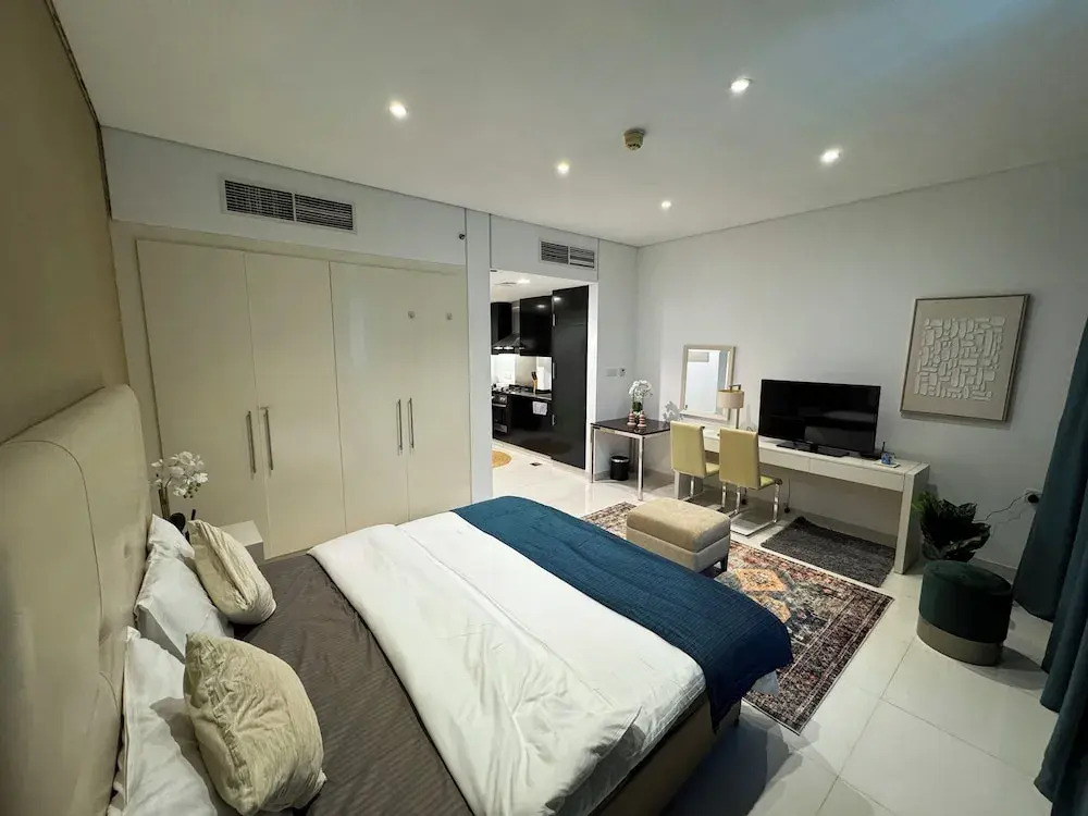 Cozy Brand New 1BD-Business Bay- Burj Khalifa View