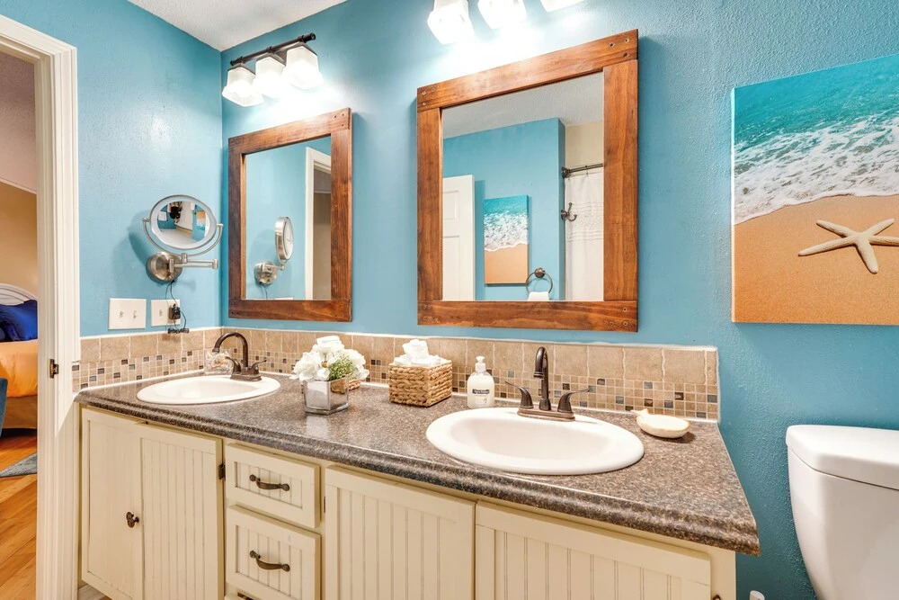 Charming Panama City Studio w/ Community Pool!