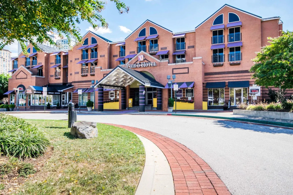 Pier 5 Hotel Baltimore