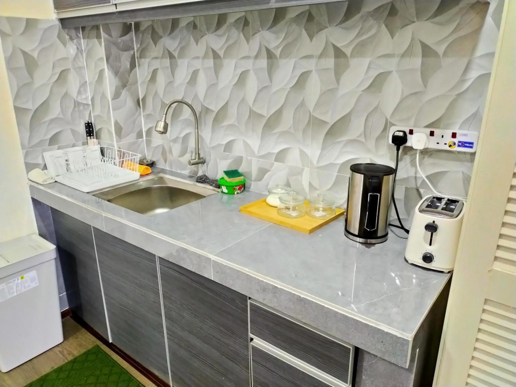 Omar's Place 3